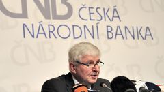 Jiří Rusnok na tiskovce ČNB k ukončení intervencí