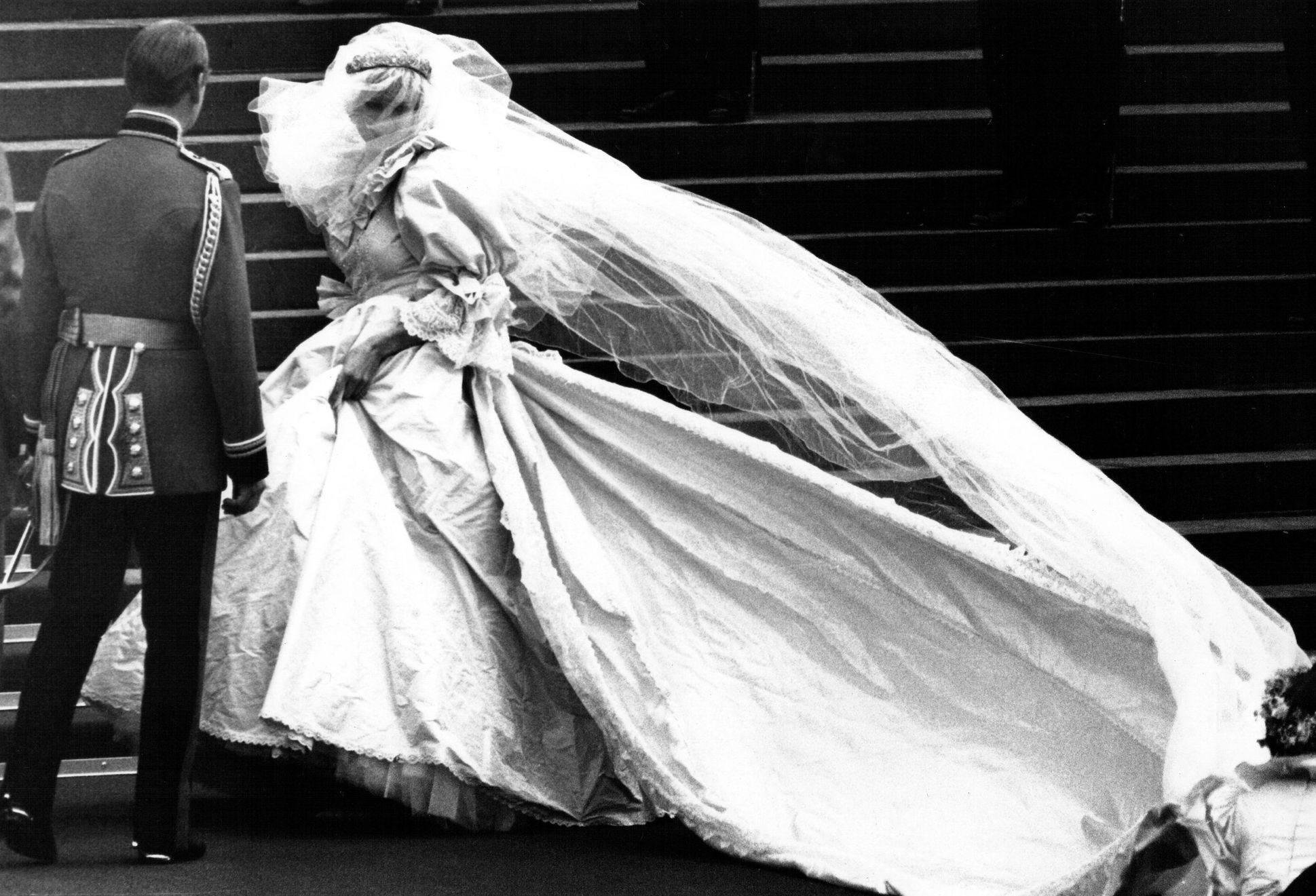 lady diana, svatebni saty, 1981, zena