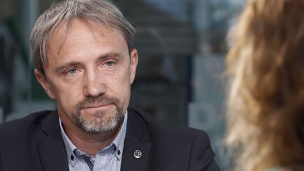 Steiner: Úředníci se Babiše bojí, situace je vážná, můžeme přijít o stovky miliard