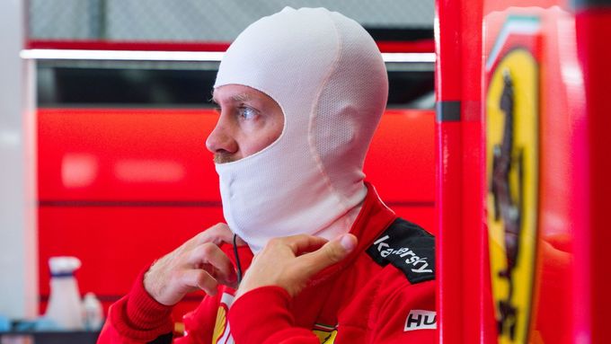 Spojení Sebastiana Vettela a Ferrari po sezoně skončí