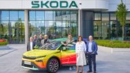 Škoda postavila pro nadcházející Evropský měsíc hrdosti, který připadá na červen, opět speciální duhové auto.