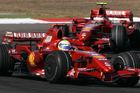 Kvalifikaci ovládlo Ferrari. Hamilton až čtvrtý