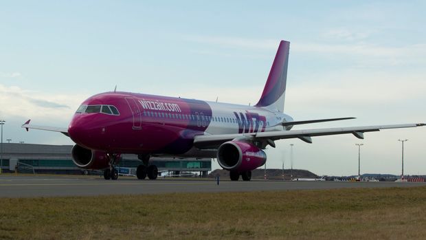 Airbus odhalil výrobní vadu u svých nejprodávanějších letadel A320, jeho akcie padají