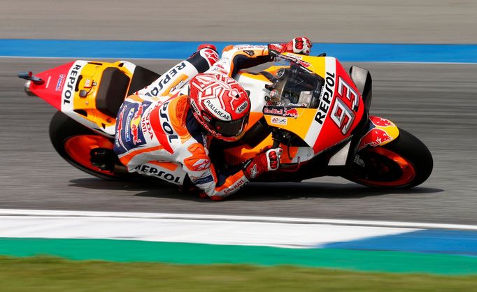 Motorcycling - MotoGP - Thailand Grand Prix - Chang International Circuit, Buriram, Thailand - October 4, 2019. Repsol Honda's Marc Marquez during practice. REUTERS/Soe Z