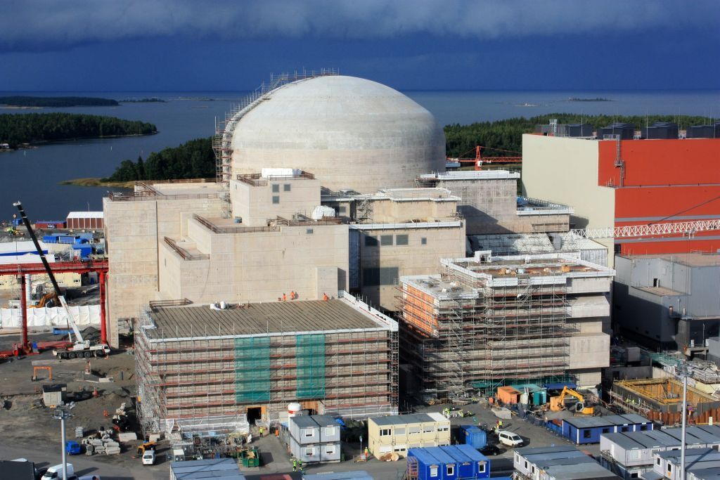 Stavba jaderné elektrárny Olkiluoto ve Finsku