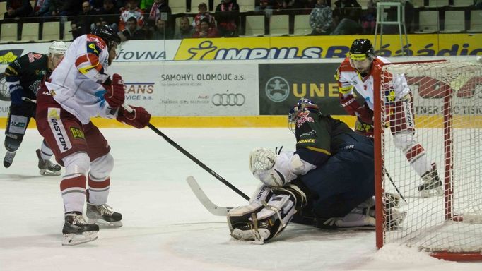 Baráž, Olomouc-Chomutov: Miroslav Hanuljak