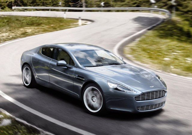Aston Martin Rapie