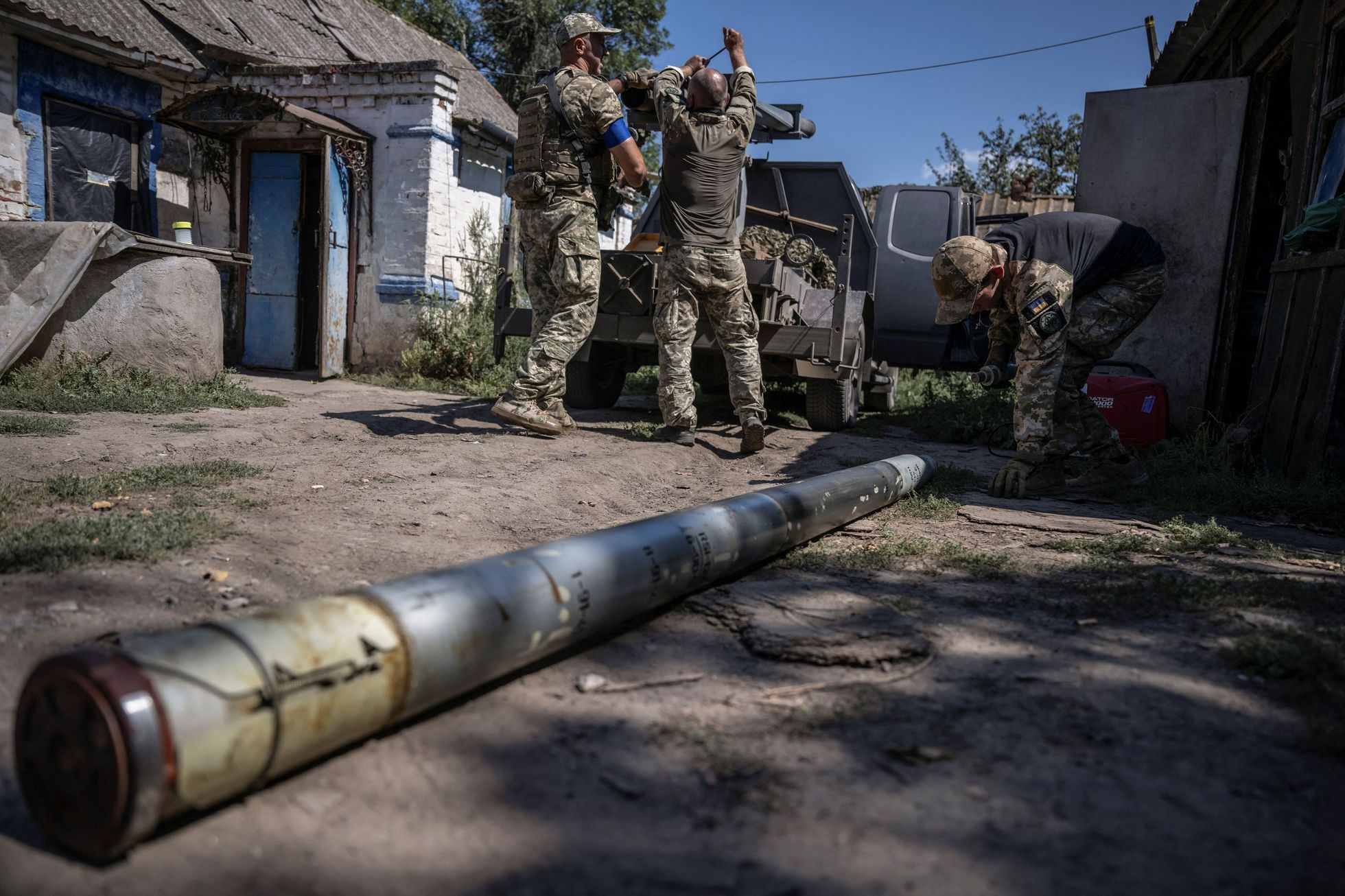Záporoží výroba raketometů 16