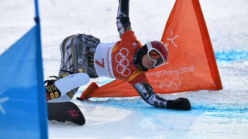 Ester Ledecká ve finále paralelního obřího slalomu na ZOH 2018