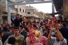 Syrská revoluce sílí, policie zastřelila desítky lidí