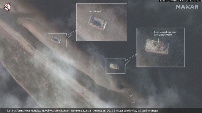Satelitní snímky pořízené krátce po výbuchu na severu Ruska.