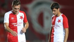 EL, Slavia-Anderlecht: Jan Bořil (18) a Ruslan Mingazov