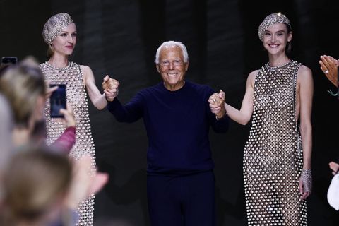 "Svatý patron italské módy" Giorgio Armani zdůrazňuje tělo. Dnes slaví 90 let