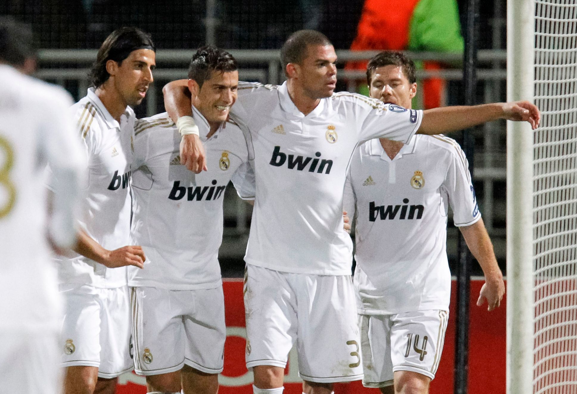 Real Madrid (Cristiano Ronaldo, Pepe)