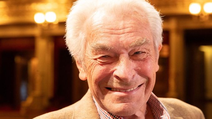 Herec Alois Švehlík zemřel 2. dubna 2025 ve věku 85 let.