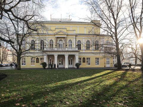 Žofín mění nájemce. Odneseme vybavení a palác zavře, hrozí agentura a žaluje Prahu 1