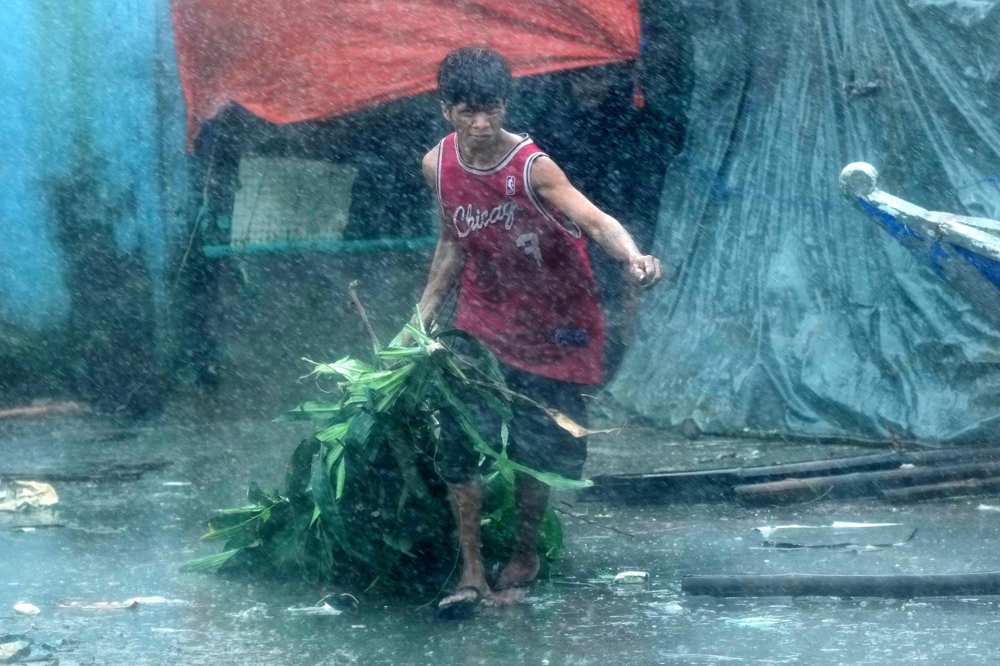 Filipíny, Tajfun, Fung-wong