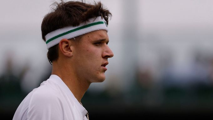 Jakub Menšík na Wimbledonu.