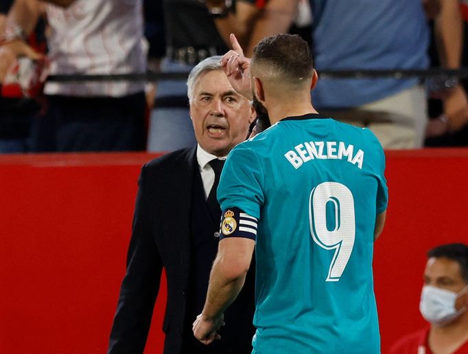 Carlo Ancelotti a Karim Benzema