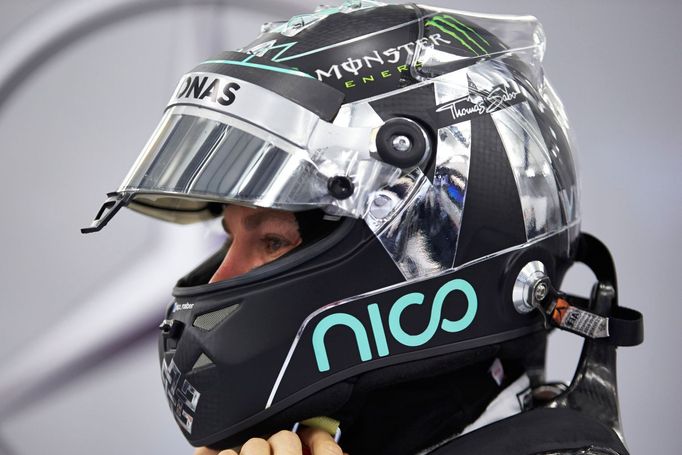 Přilby F1 2014: Nico Rosberg