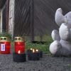 Široký Důl - svíčky a plyšový slon u místa vraždy