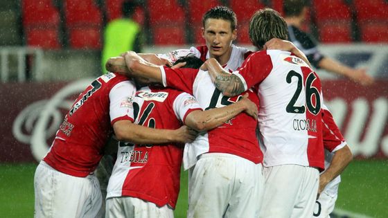 Raz, dva, tři, čtyři, pět... gól. Tohle Slavia ještě nezažila!