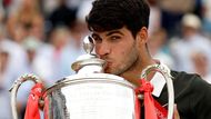 Jiří Lehečka - Carlos Alcaraz, finále Londýn Queen's Club 2025