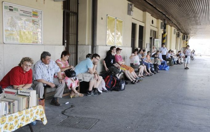 První nástupiště brněnského hlavního nádraží zhruba v polovině stávky