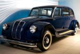 Tatra T90: 1935, vyrobeny dva kusy, prototyp super-luxusního aerodynamického vozu.