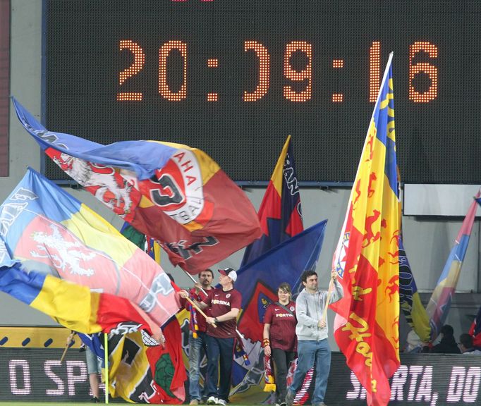 GL, Sparta-Liberec: zahájení