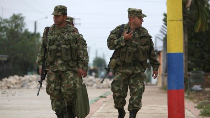 Kolumbijská armáda válčí s povstalci víc než čtyři desetiletí