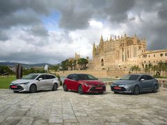 Hatchback, kombi i sedan, všechny tři karosářské verze kompaktní Toyoty se opět jmenují Corolla.