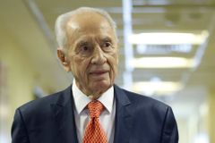 Izraelský exprezident Šimon Peres je v nemocnici, prodělal mrtvici