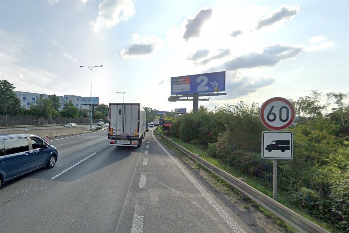 Dopravní značky - test asistentu rychlosti