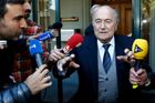 Blatter bojuje, jak může. U arbitráže vypovídal téměř patnát hodin, stále věří v úspěch