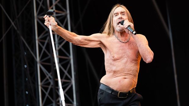 Iggy Pop na Colours: divoký posel minulosti, který chce "být tvůj pes"