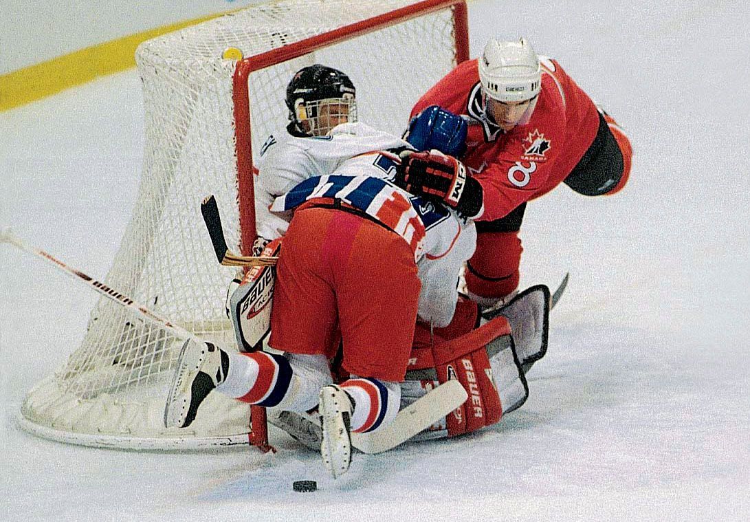 Herbert Slavík: hvězdy českého hokeje, fotoreportáž z NHL v době před OH v Naganu a snímky z Nagana