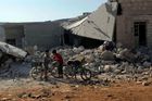 Nejméně 71 civilistů zahynulo při náletech na severu Sýrie
