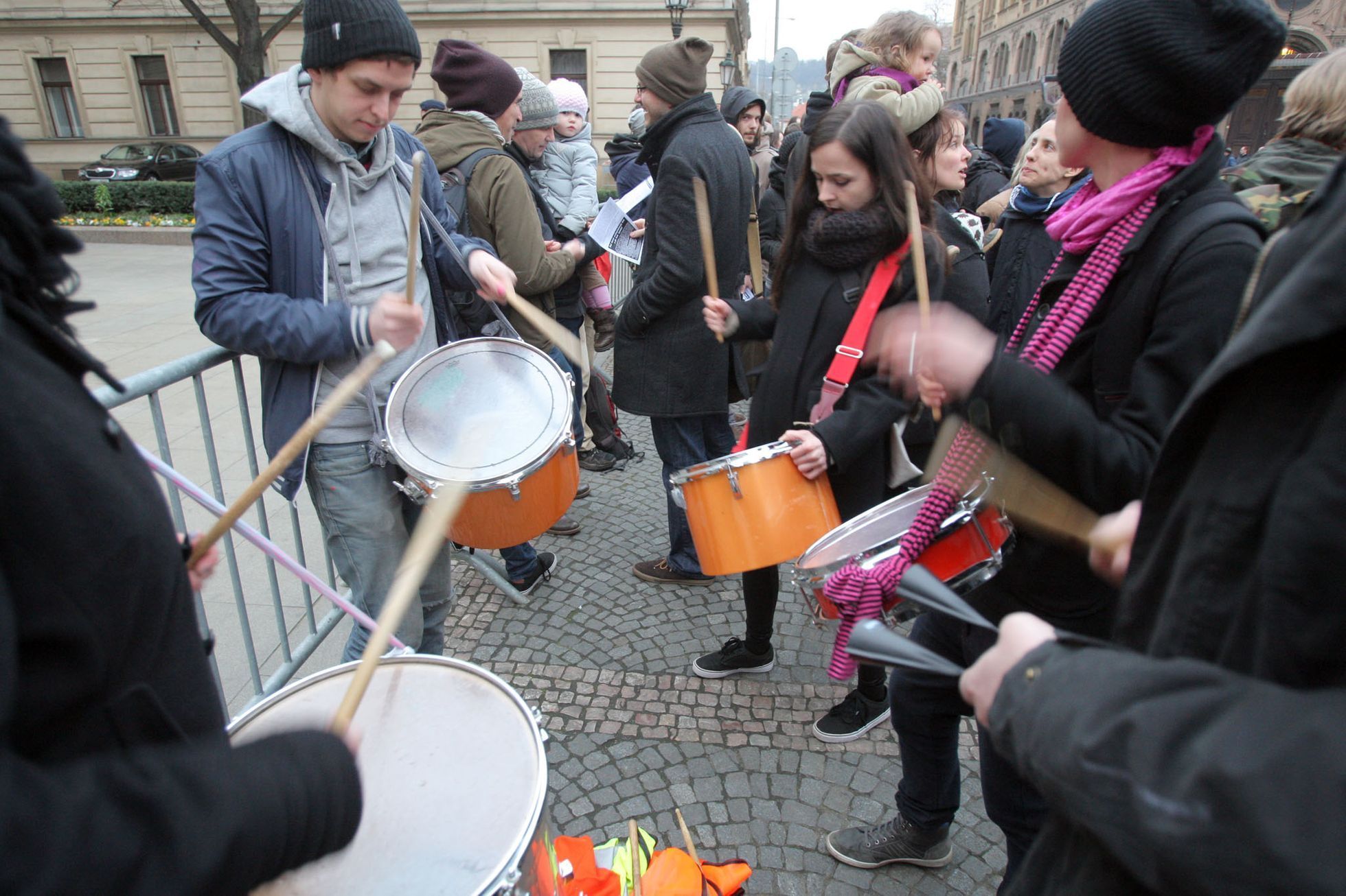 Klinika měsíc v legalitě