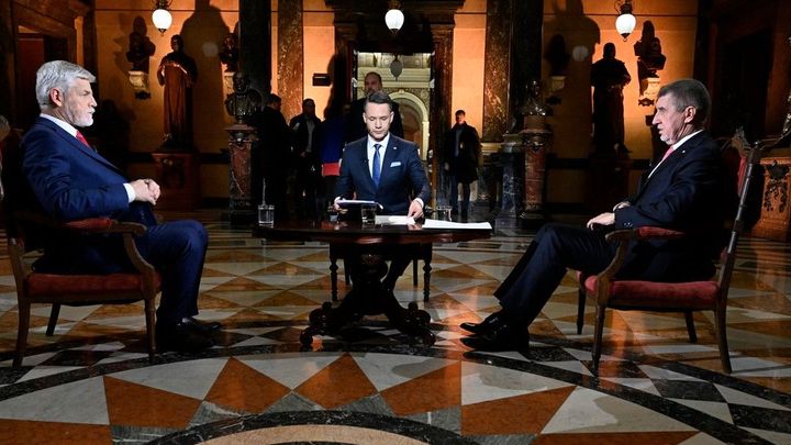 Odmítnutí pomoci Polsku? Hrozba pro Česko, kritizovali Babiše. Ten svá slova mírnil; Zdroj foto: ČTK