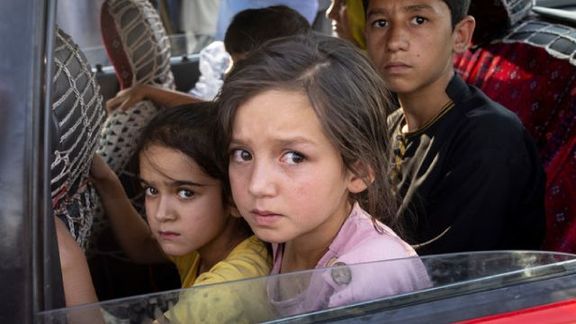 Nedostatek jídla v Afghánistánu nutí rodiny k zoufalým krokům, jako je provdávání nezletilých dcer. 