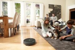Dejte své definitívní sbohem vysávání. iRobot Roomba  800