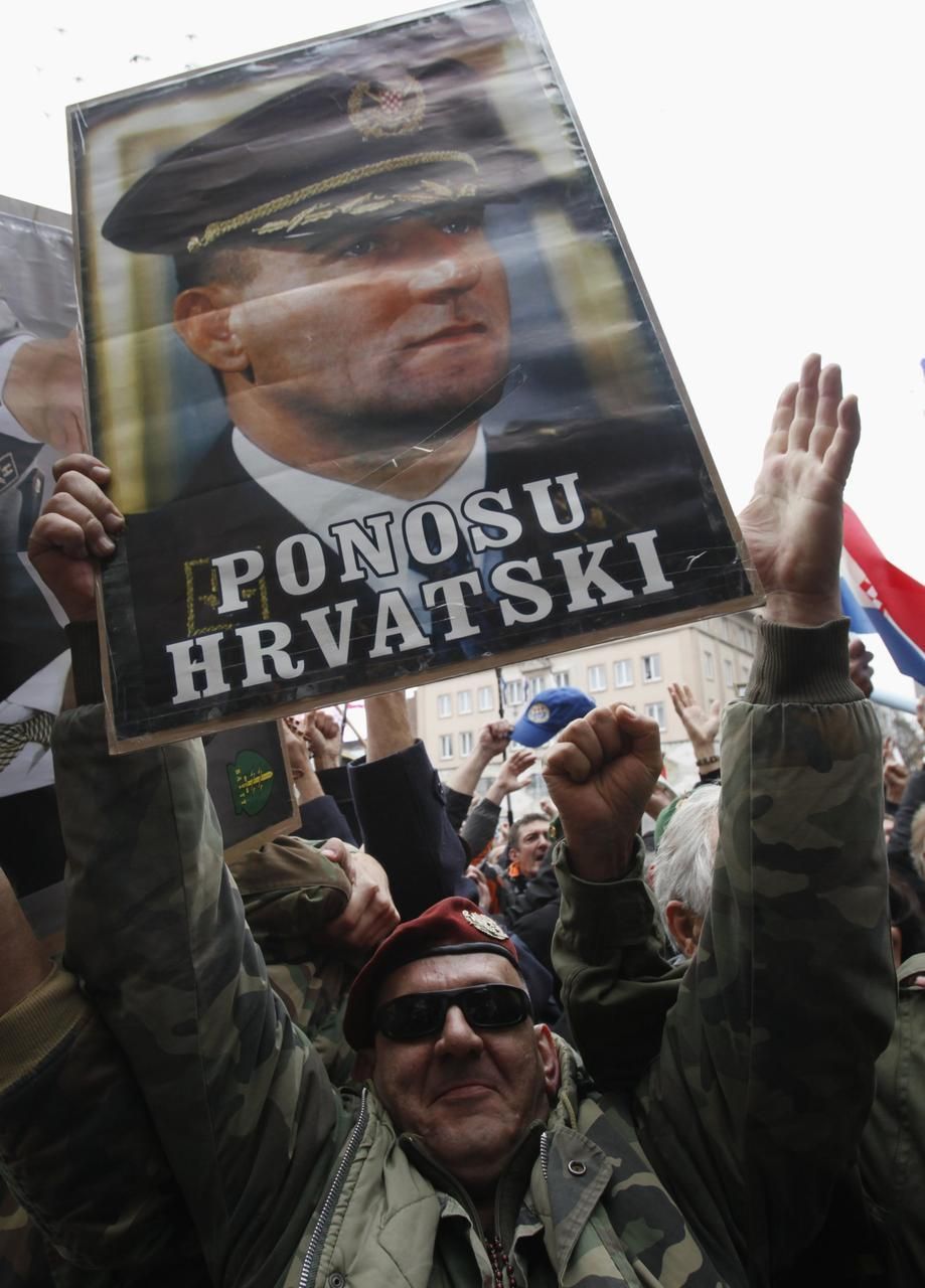 Foto: Hágský tribunál osvobodil chorvatského exgenerála. Záhřeb oslavuje.