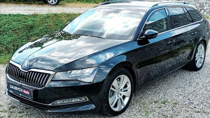Neprodejná Škoda Superb? VIP auto hledá jako ojetina nového majitele dost těžko; Zdroj foto: Dajbych