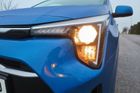 Vyměňte halogeny za LED, vybízí první automobilka. Kolik za to žádá