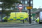 Několik lidí bylo zraněno po "menší explozi" ve stanici londýnského metra