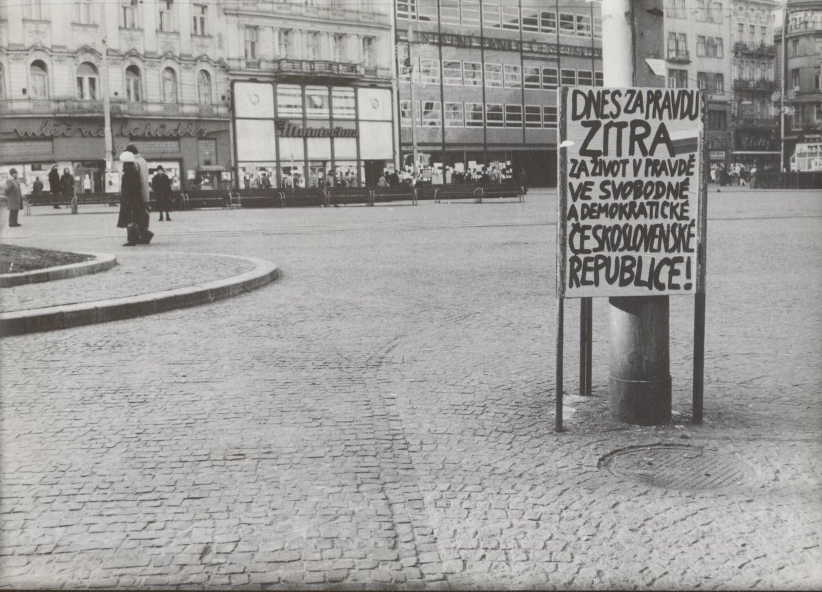 náměstí Svobody, listopad 1989