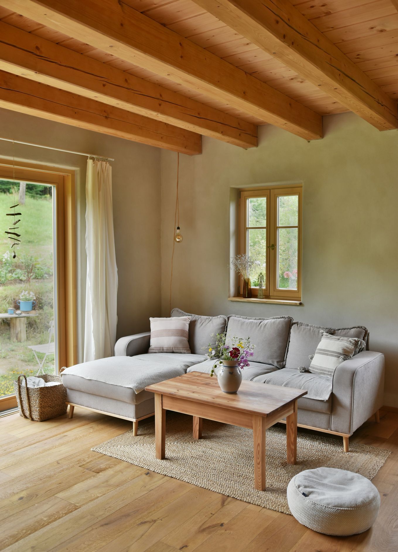 domeček na kopci, dům, rekonstrukce, zahrada, příběh