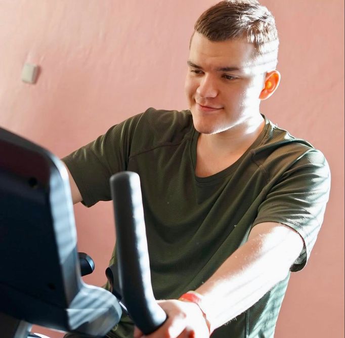 Adam Gábor, Olivova dětská léčebna, Generace bez pohybu