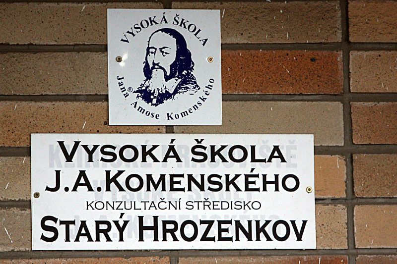 Univerzita J.A.Komenského ve Starém Hrozenkově